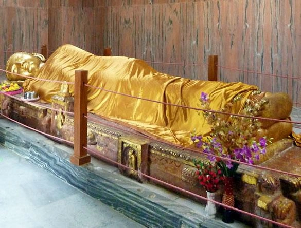 Reclining Buddha, Kushinagar